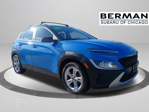 Used 2022 Hyundai Kona SEL image 2