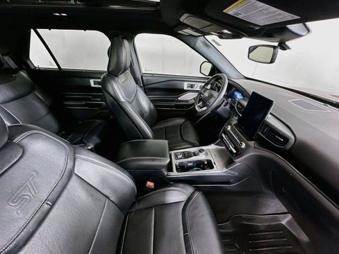 Used 2020 Ford Explorer ST w/ ST Street Pack AWD/4WD image 30