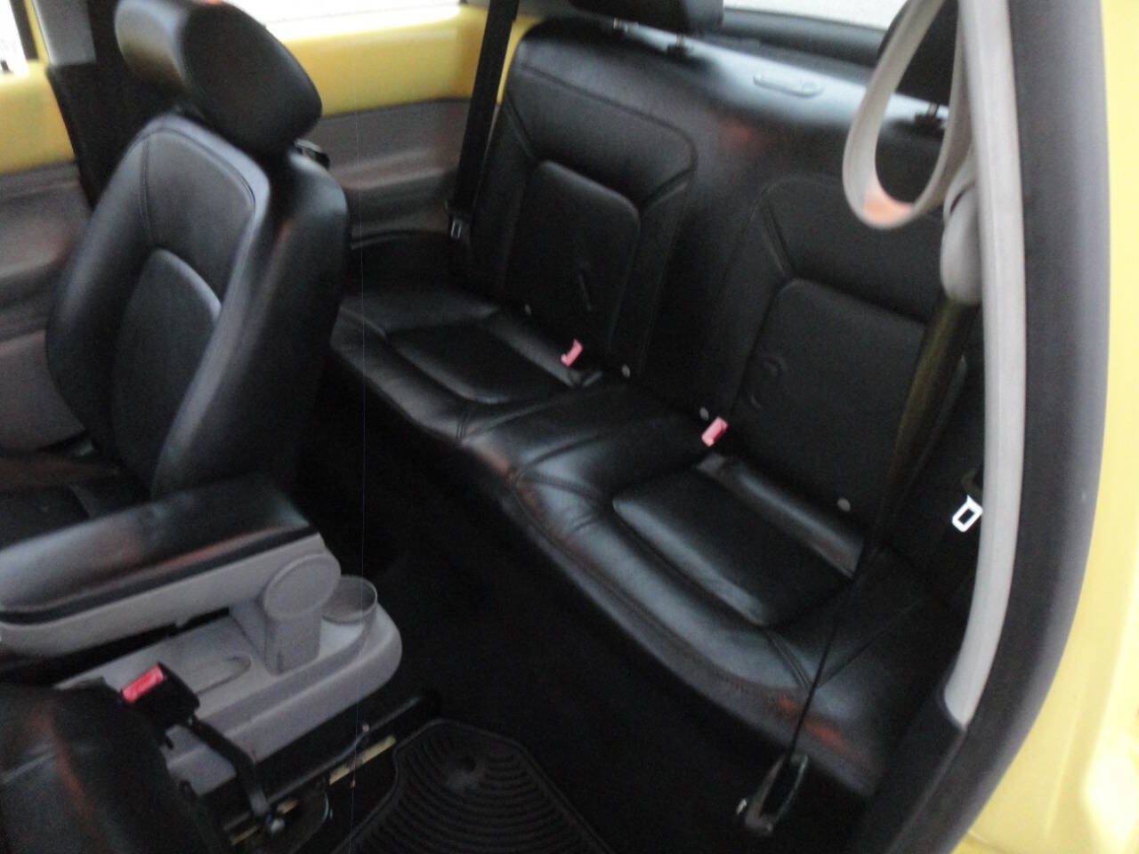 Used 2003 Volkswagen Beetle GLS FWD image 10