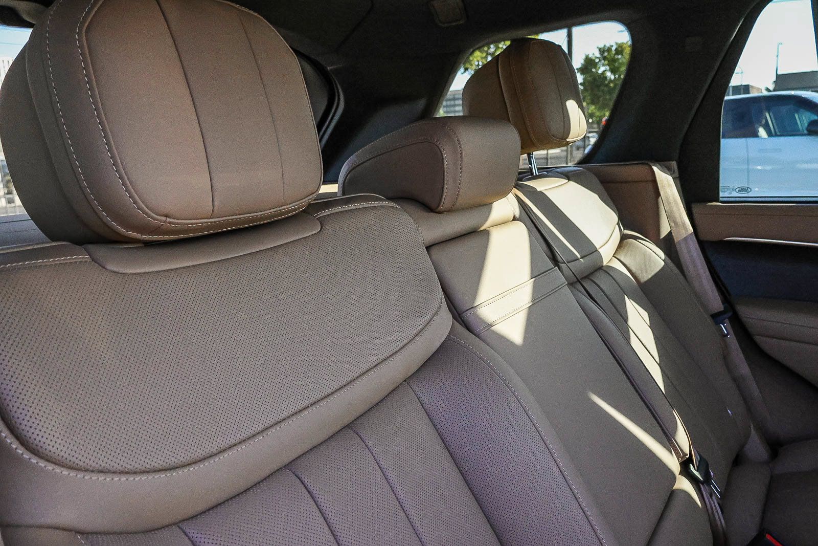 New 2026 Land Rover Range Rover SE AWD/4WD image 20