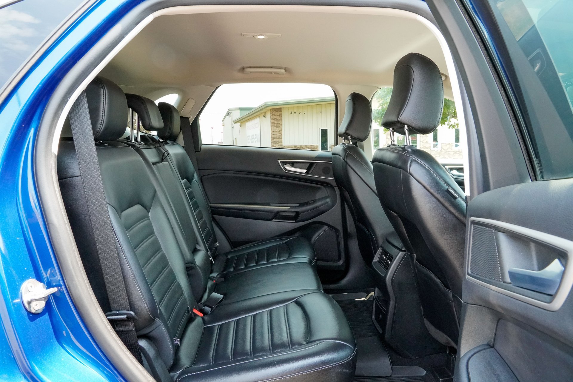 Used 2023 Ford Edge SEL AWD/4WD image 17