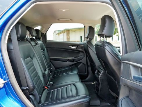 Used 2023 Ford Edge SEL AWD/4WD image 17