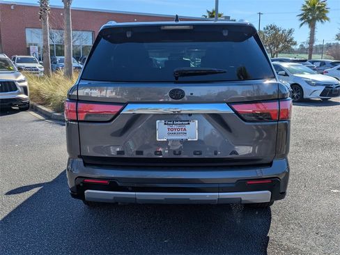 Certified 2024 Toyota Sequoia Limited image 6