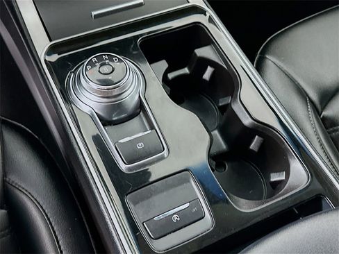 Used 2019 Ford Edge SEL w/ Equipment Group 201A image 17