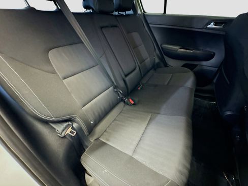 Used 2021 Kia Sportage LX image 14