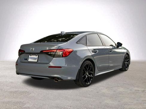 Used 2023 Honda Civic Sport image 9