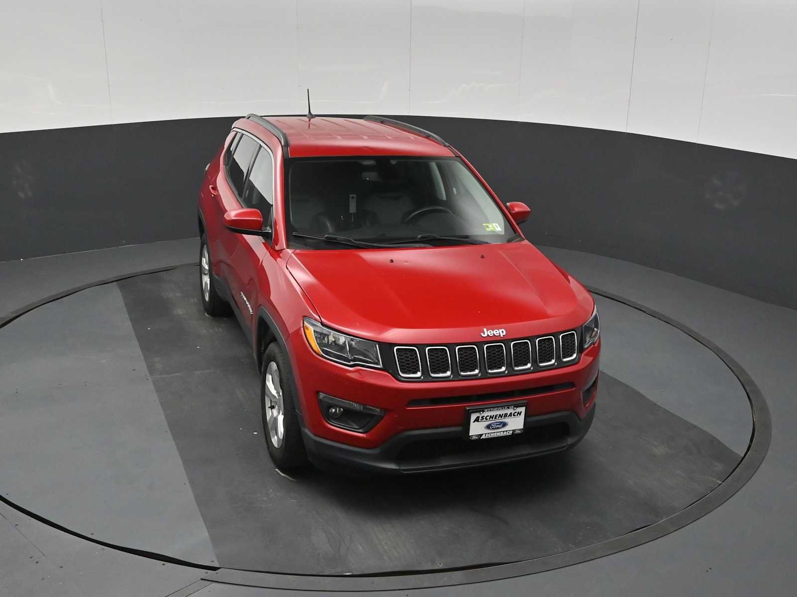 Used 2019 Jeep Compass Latitude w/ Popular Equipment Group AWD/4WD image 15