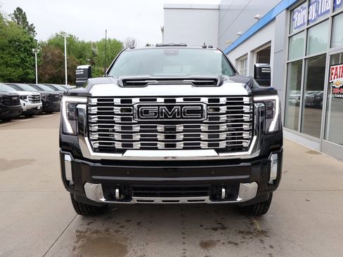 New 2026 GMC Sierra 2500 Denali w/ Denali Reserve Package AWD/4WD image 5