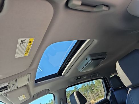 Used 2019 Honda Odyssey EX-L image 34