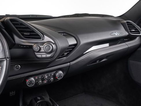 Used 2019 Ferrari 488 Spider RWD image 27