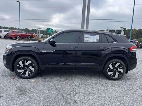 New 2026 Volkswagen Atlas Cross Sport SE image 29