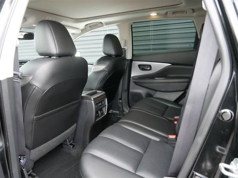 Used 2019 Nissan Murano SL image 11