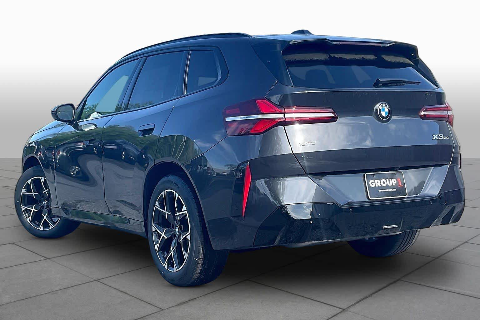 Used 2026 BMW X3 xDrive30i w/ M Sport Package AWD/4WD image 12