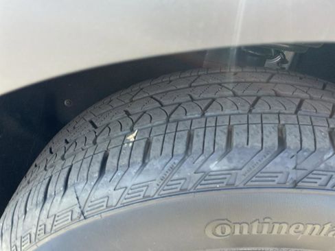 Used 2025 Chevrolet Blazer LT w/ Midnight/Sport Edition image 8