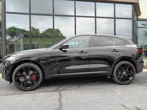 Used 2024 Jaguar F-PACE R-Dynamic S AWD/4WD image 8