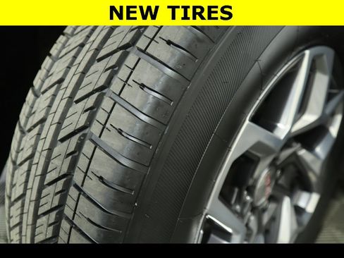 Used 2024 GMC Sierra 1500 SLT image 7