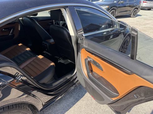 Used 2014 Volkswagen CC Executive image 15