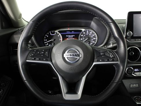 Certified 2020 Nissan Sentra SV image 9