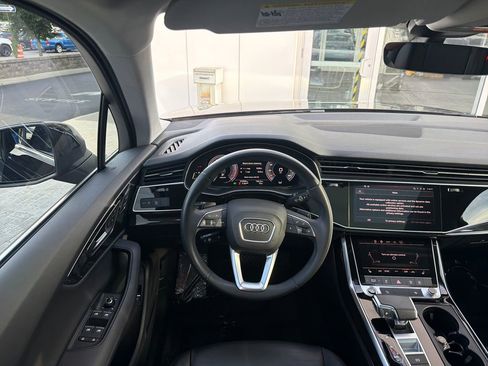 Used 2023 Audi Q7 2.0T Premium Plus w/ Premium Plus Package AWD/4WD image 14