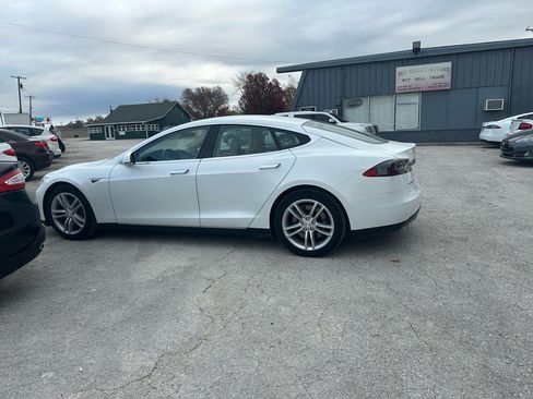 Used 2014 Tesla Model S 60 image 8