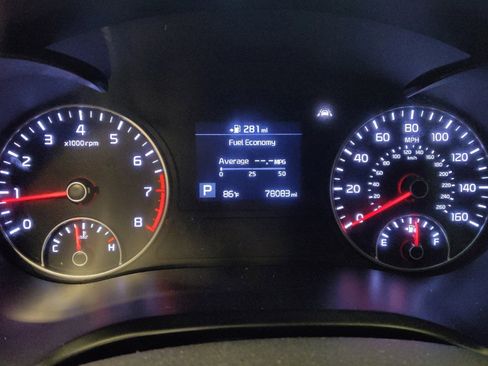 Used 2020 Kia Optima LX FWD image 23