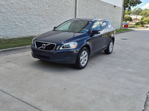 Used 2013 Volvo XC60 3.2 FWD image 2