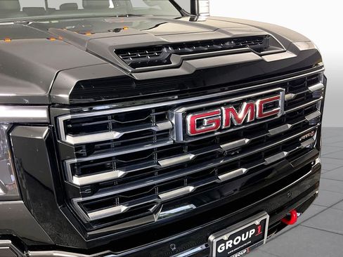 Used 2026 GMC Sierra 2500 AT4 w/ AT4 Premium Plus Package AWD/4WD image 28