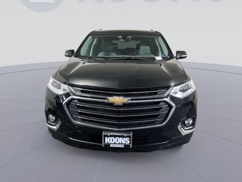 Used 2020 Chevrolet Traverse LT FWD image 4