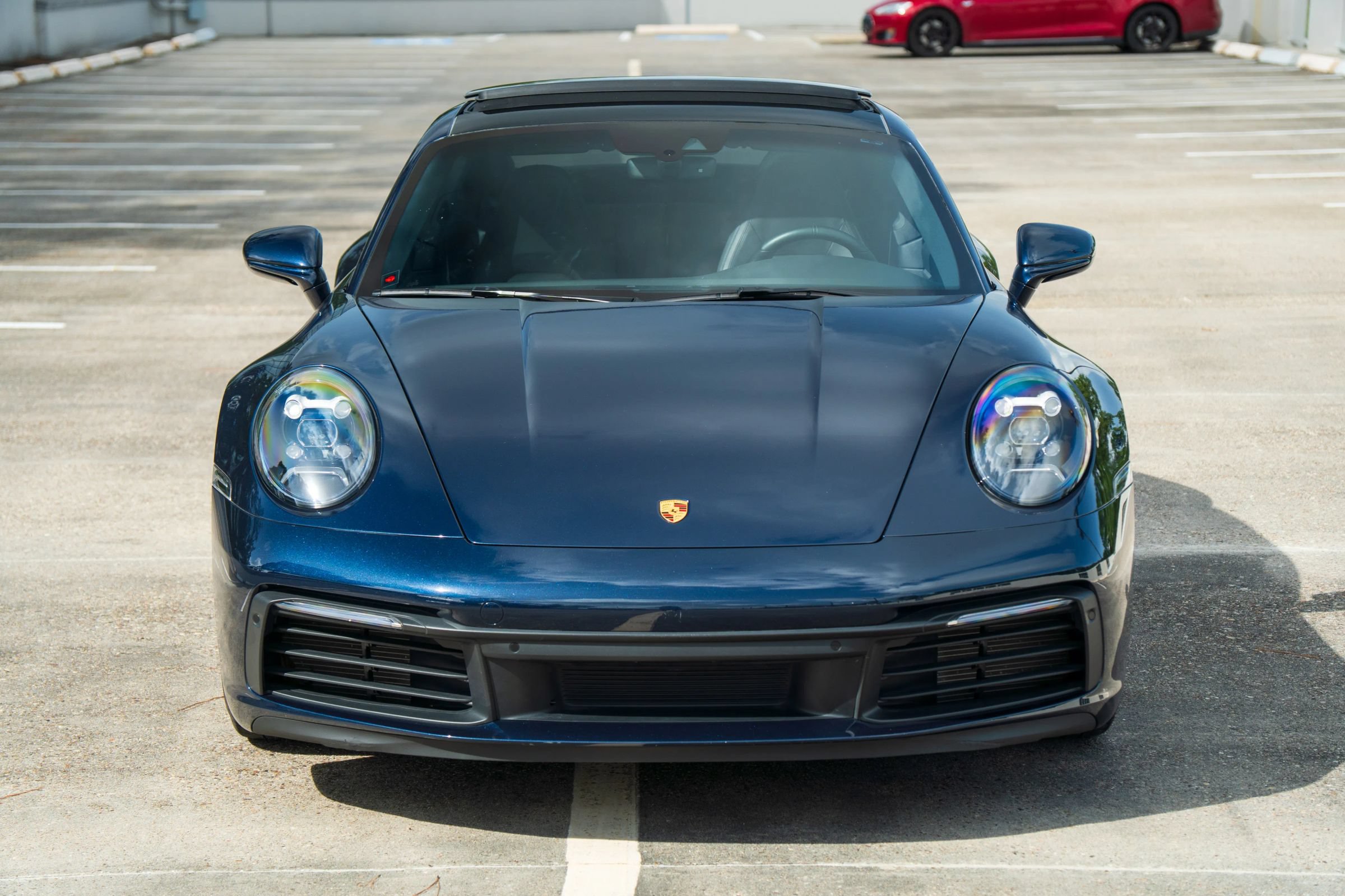 Used 2020 Porsche 911 Carrera RWD image 3