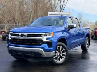 Used 2022 Chevrolet Silverado 1500 LT w/ Protection Package