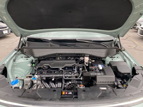 Used 2025 Hyundai Kona SEL image 32