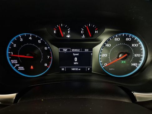 Used 2018 Chevrolet Traverse LS FWD image 17
