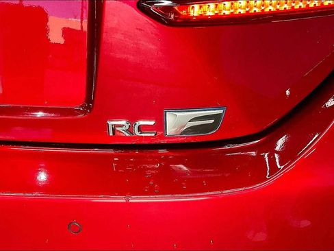 Used 2017 Lexus RC F image 11