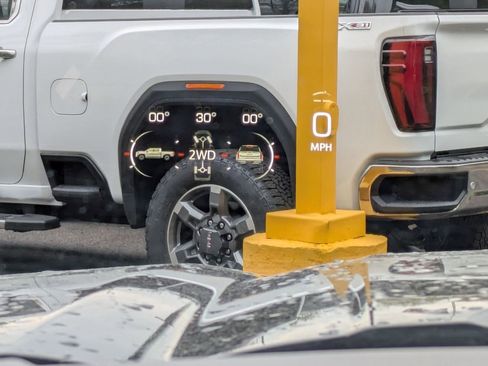 Certified 2023 GMC Sierra 1500 Denali Ultimate AWD/4WD image 17
