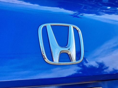 Certified 2022 Honda Civic EX image 29