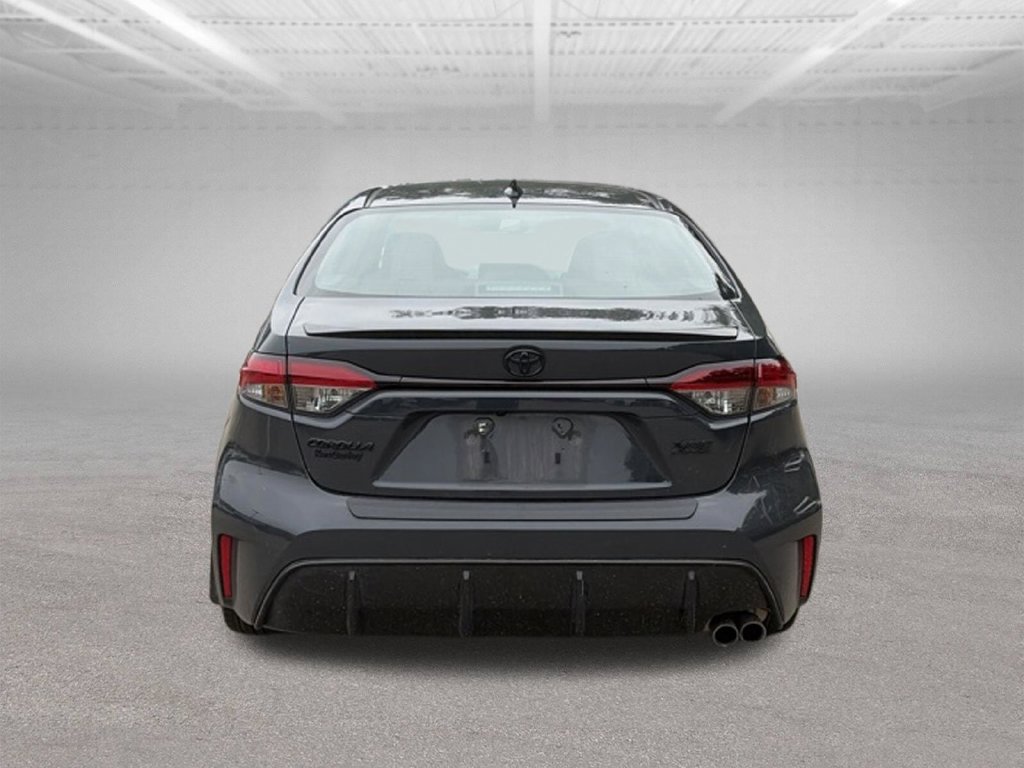 Used 2024 Toyota Corolla XSE FWD image 4