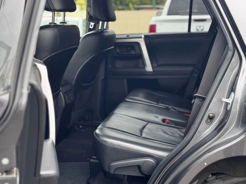 Used 2011 Toyota 4Runner Trail image 14