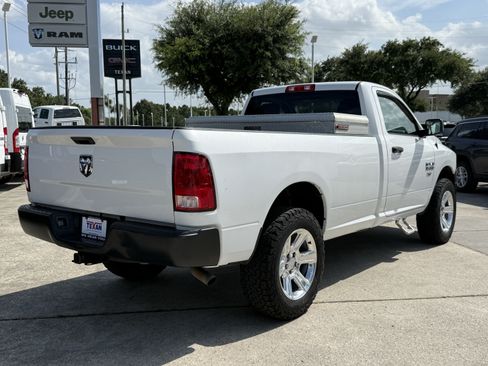Used 2017 RAM 1500 Tradesman RWD image 5