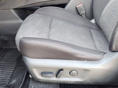 Used 2022 Nissan Rogue SV FWD image 23