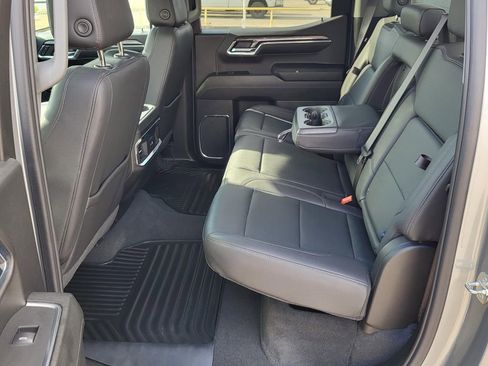 Certified 2024 Chevrolet Silverado 1500 LTZ AWD/4WD image 12