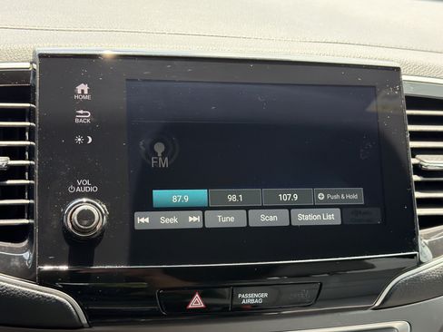 Used 2019 Honda Passport EX-L image 23