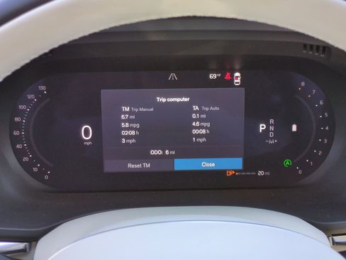 New 2026 Volvo XC60 B5 Ultra w/ Protection Package Premier image 26