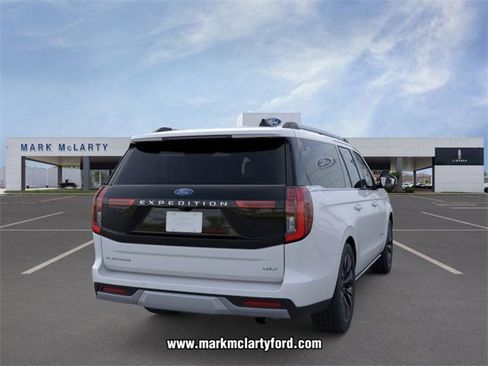 New 2026 Ford Expedition Max Platinum image 8