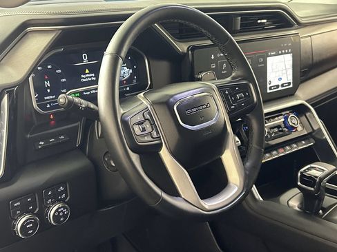 Used 2023 GMC Sierra 1500 Denali w/ Denali Reserve Package AWD/4WD image 15