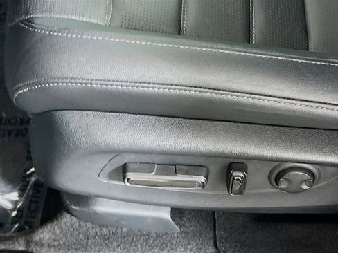 Certified 2025 Honda CR-V EX-L image 18