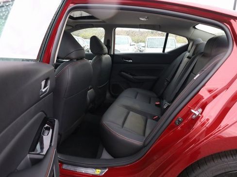 New 2025 Nissan Altima 2.5 SR w/ SR Premium Package image 24