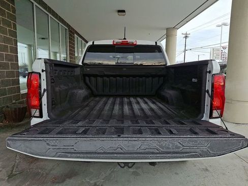 Used 2025 Chevrolet Colorado W/T w/ WT Convenience Package II image 29