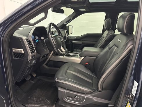 Used 2018 Ford F150 Platinum w/ Equipment Group 701A Luxury image 23