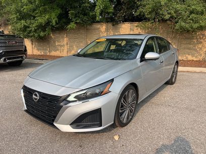 Used 2023 Nissan Altima 2.5 SL