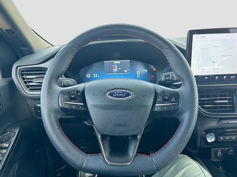Used 2024 Ford Escape ST-Line Elite w/ Premium Technology Package AWD/4WD image 11